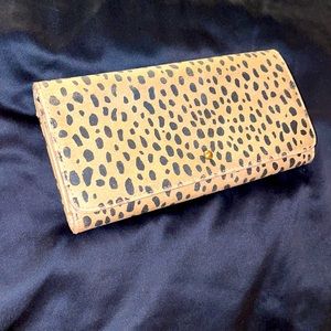 3/$25 Trifold wallet women’s
